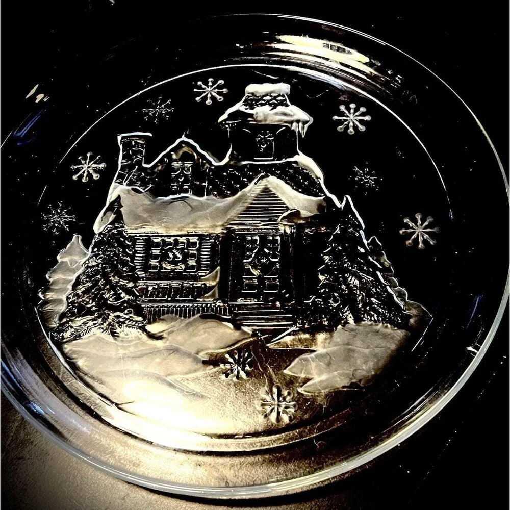Vintage ARCOROC Glass Serving Platter – Winter Cottage Snow Scene, 13